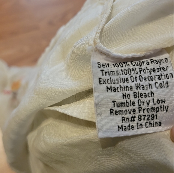 JOHNNY WAS Embroided Tunic Blouse Size S - Picture 9 of 16